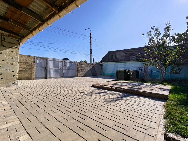 Дом 102 м² на участке 4 сот.