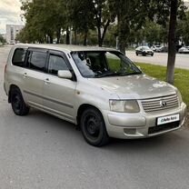 Toyota Succeed 1.5 MT, 2002, битый, 423 000 км, с пробегом, цена 370 000 руб.