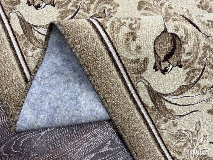 Палас новый 1.2х2