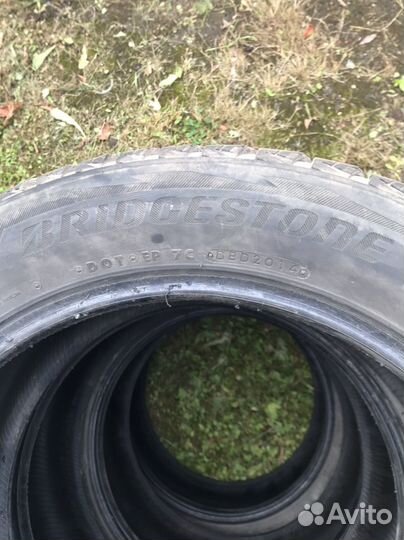 Bridgestone Blizzak DM-V2 235/55 R18 V