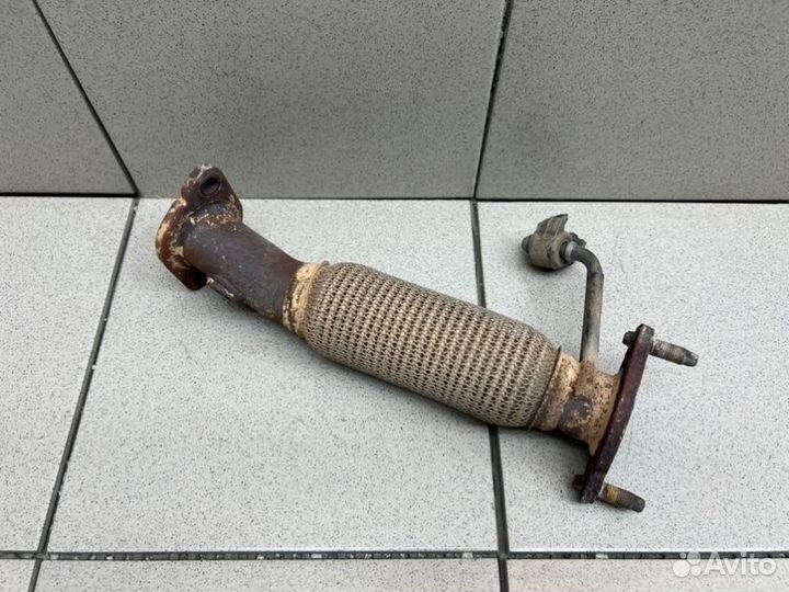 Приемная труба глушителя Hyundai Solaris седан