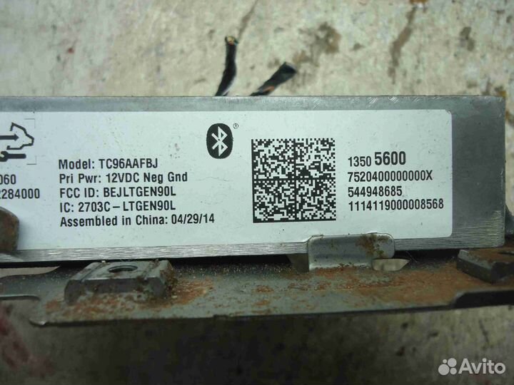 Модуль блютуз Chevrolet Equinox 2 13505600