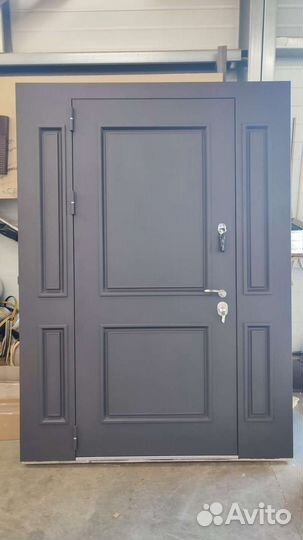 Дверь входная металлическая в дом, квартиру