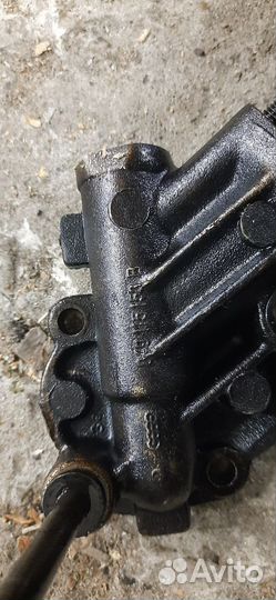 Масленый насос Audi 80