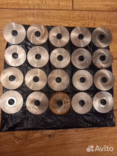 Инструменты гаражное оборудование