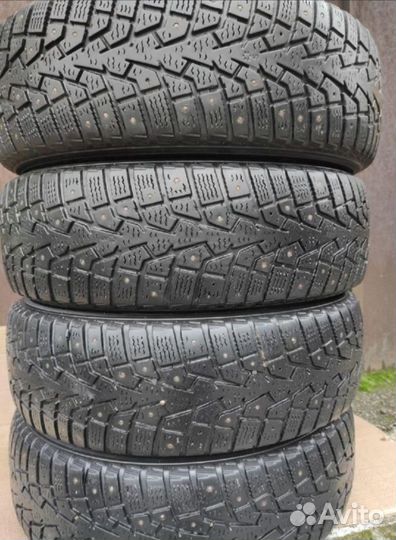 Maxxis NP3 Arctic Trekker 185/65 R15 92T