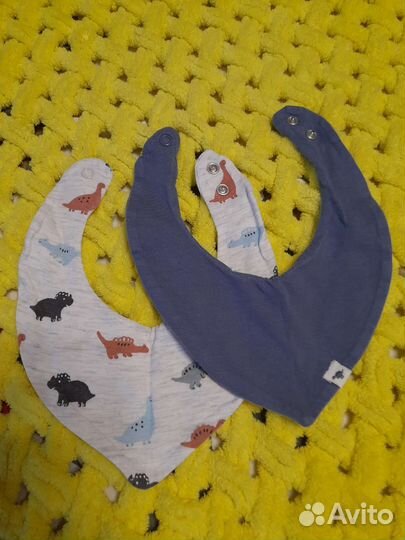 Слюнявчик нагрудник