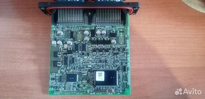 Блок управления двигателем на Мазду