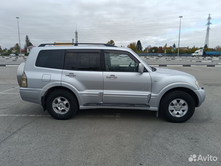 Mitsubishi Pajero 3.2 AT, 2005, 350 000 км