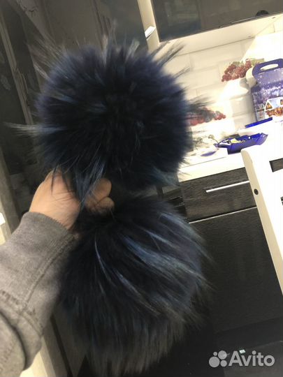 Помпон енот 2 штуки 23 см