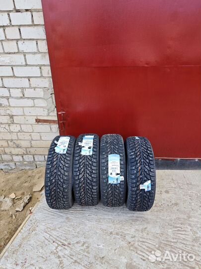 Nokian Tyres Hakkapeliitta 9 195/65 R15 95T
