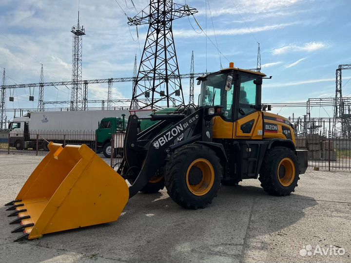 Фронтальный погрузчик BIZON 934, 2023