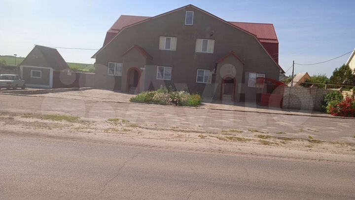 Дом 400 м² на участке 45 сот.