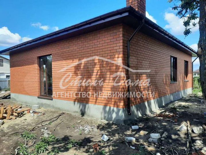 Дом 101 м² на участке 5,5 сот.