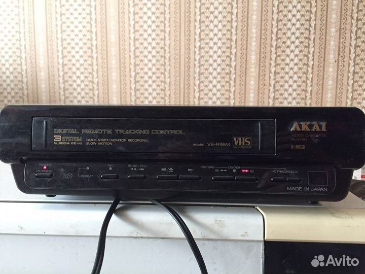 Видеоплеер akai VS-9REM