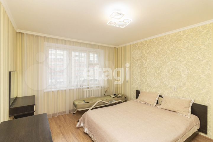 2-к. квартира, 72,3 м², 4/10 эт.