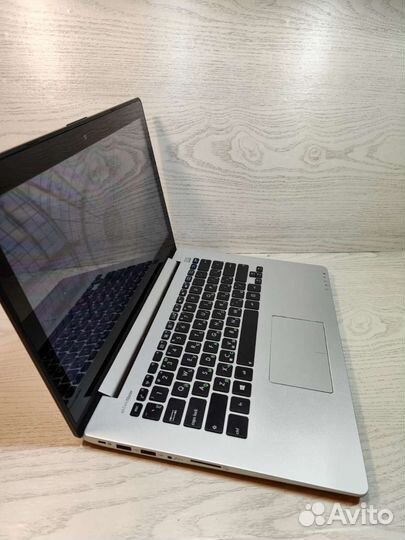 Asus S300/13'3/4озуSSD256/i5-3317u идеал