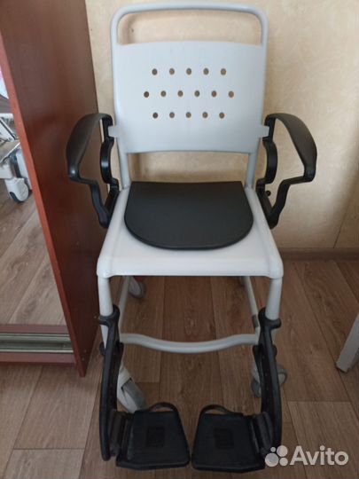 Кресло-стул с санитарным оснащением Rebotec Бонн