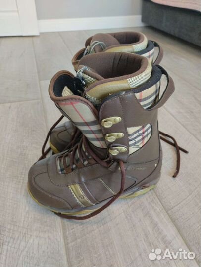 Сноубордические ботинки