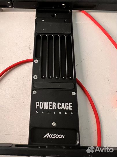 Держатель Accsoon Power Cage для планшета