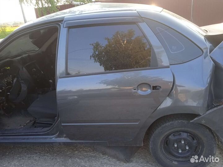 Дверь задняя левая Лада Гранта седан