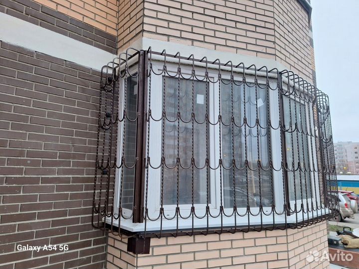 Решетки на окна 2.7х2.15