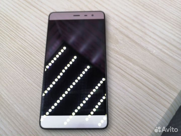 Micromax Q4202, 8 ГБ