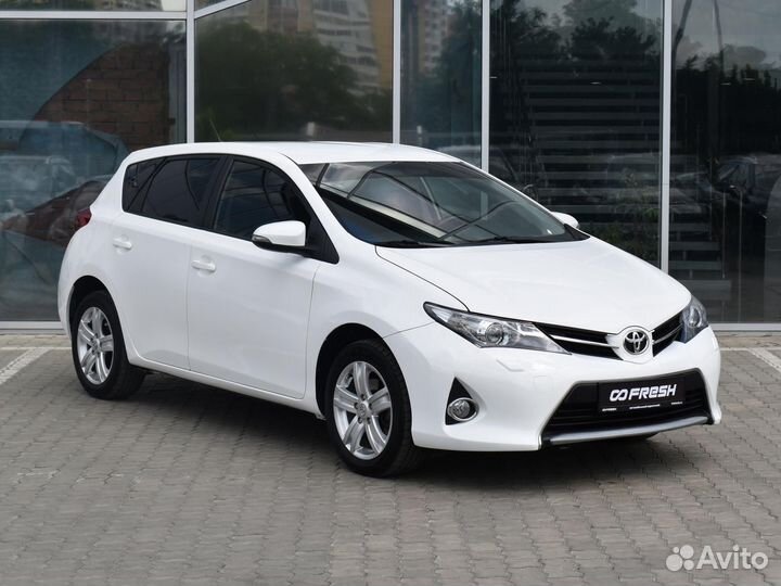 Toyota Auris 1.6 CVT, 2013, 169 927 км