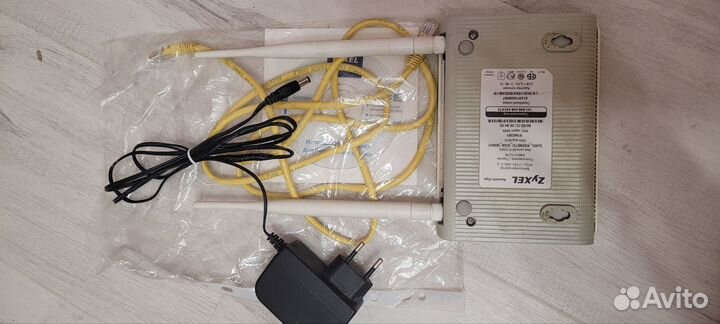 Wifi роутер, zyxel keenetic Giga