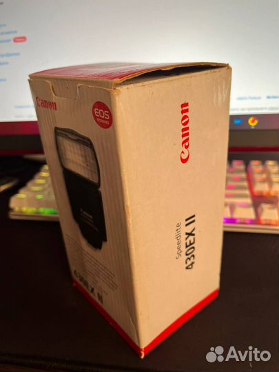 Вспышка Canon Speedlite 430 EX II