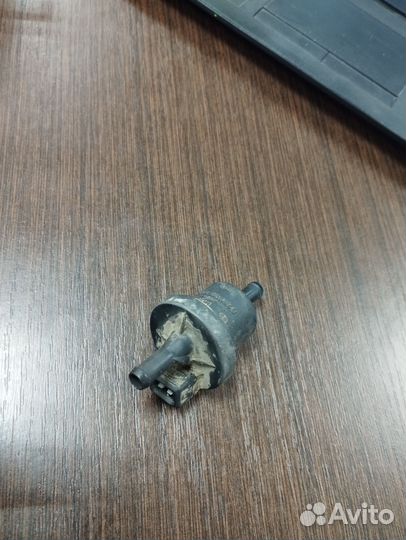 Клапан вентиляции бака Bosch