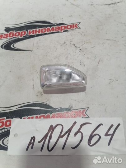 Указатель поворота левый Logan H4MD438 L8