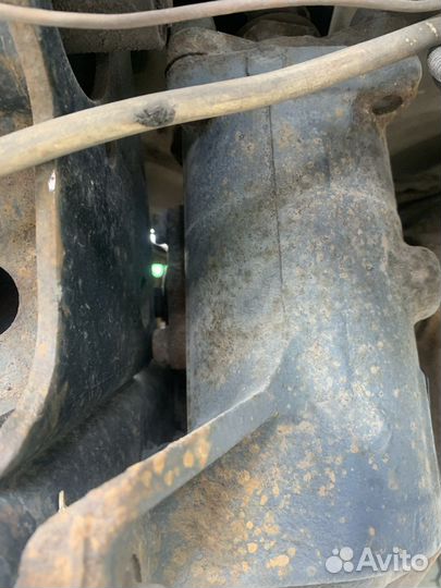 Редуктор рулевой isuzu NPR75 NQR90 E4 E5