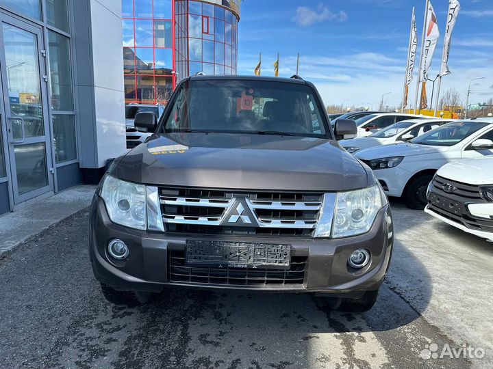 Mitsubishi Pajero 3.0 AT, 2011, 290 102 км