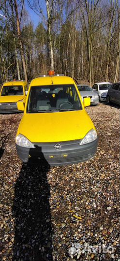 Зеркало наружное левое opel combo C 2008