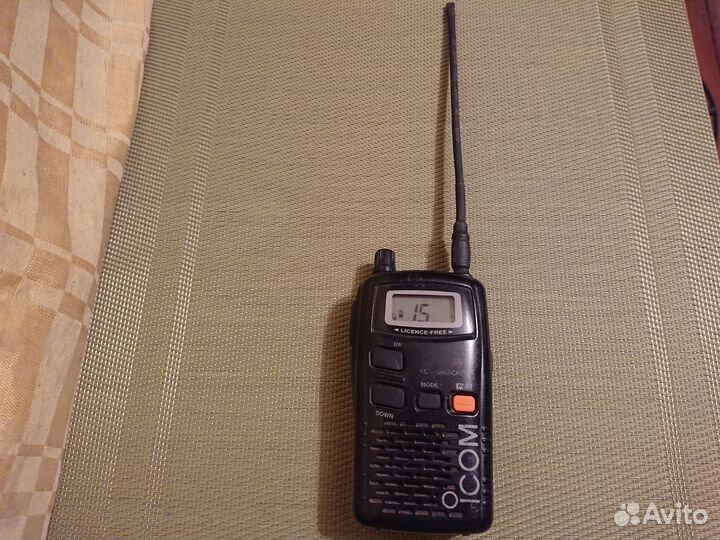 Icom IC-4088E