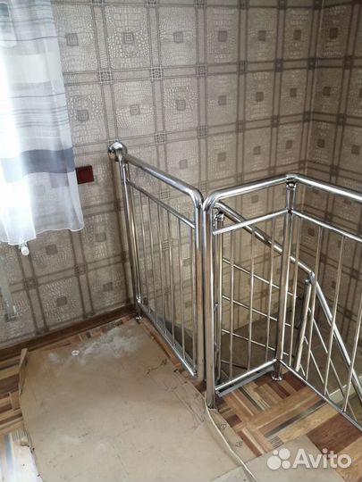 Поручень нержавейка