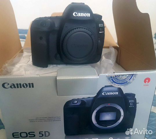 Зеркальный фотоаппарат canon 5D