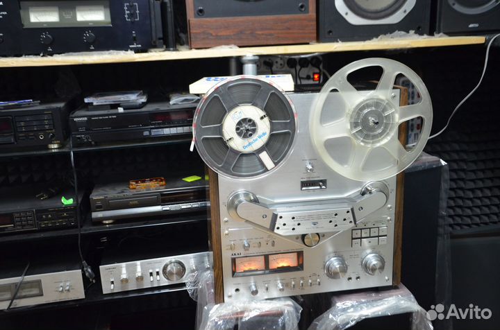 Катушечный магнитофон Akai GX-635D