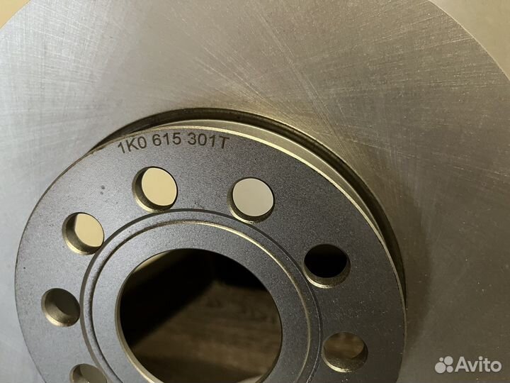 Тормозные диски Skoda Octavia 1K0615301T