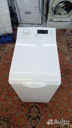 Стиральная машина с вертикальной загрузкой