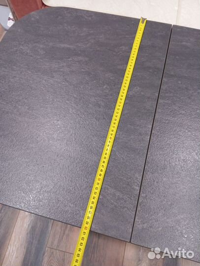 Кухонный стол