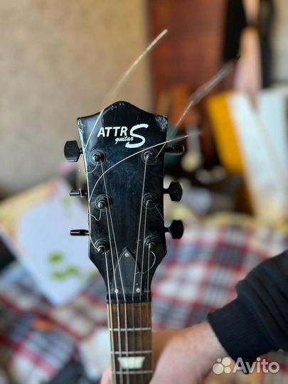 Электро гитара