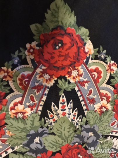 Шерстяной платок Lili Scarf