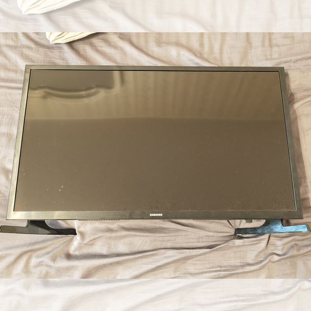 Samsung ue32t4500au