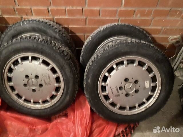 Компект дисков с зимней резиной Mercedes 185/65/15