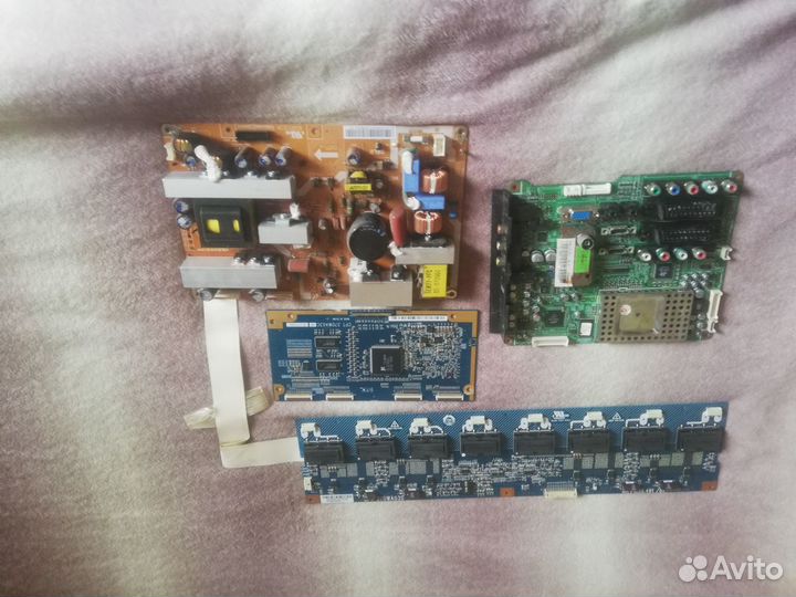 Телевизор Samsung