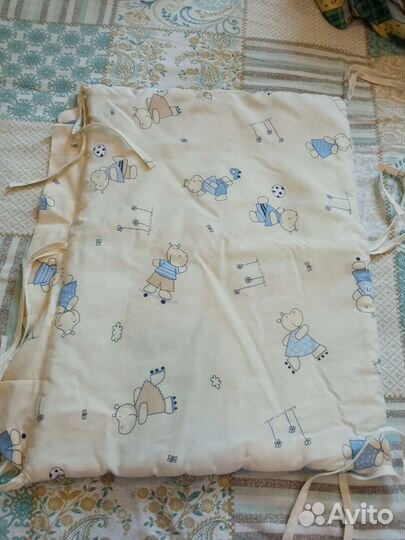 Бортики и балдахин в кроватку б/у