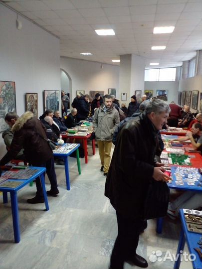 Монеты и боны, старинные и современные