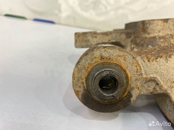 Цапфа задняя (кулак) задняя левая Chevrolet